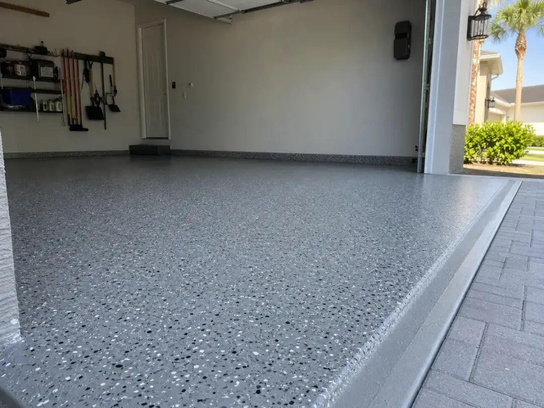 Garage coating with a decorative flake broadcast in Oldsmar, Florida
